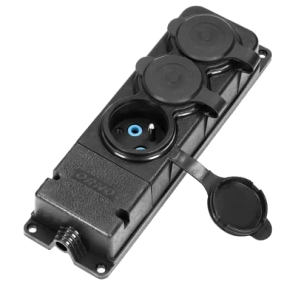 Afbeelding van ORNO AE 13166 stekkerdoos voor buiten, waterdicht, vocht en schokbestendig, IP44, 16 A, 230 V AC, vuurvast rubber