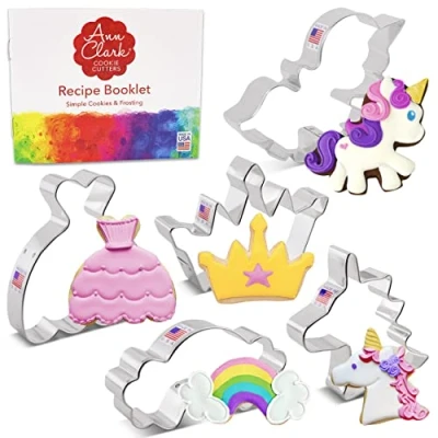 Afbeelding van Ann Clark Cookie Cutters 5 stuks uitsteekvormpjes eenhoorn met receptenboekje, kroonjurk, eenhoorn, regenboog