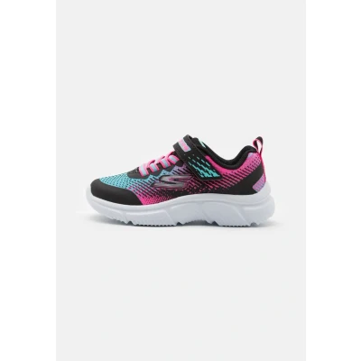 Afbeelding van Skechers Performance GO RUN 650 Hardloopschoenen neutraal voor kinderen, Maat: 28, Black/multicolor Kunststof/ textiel