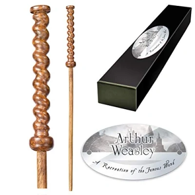 Afbeelding van The Noble Collection Arthur Weasley Character Wand 40 cm Tovenaarswereld muur met naam Harry Potter filmset filmrekwisieten wands