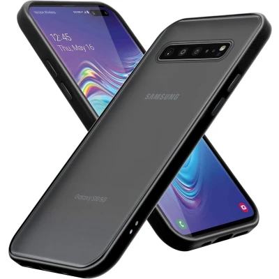 Afbeelding van Cadorabo Hoesje geschikt voor Samsung Galaxy S10 4G in MATT ZWART Hybride beschermhoes met TPU siliconen Case Cover binnenkant en matte plastic achterkant