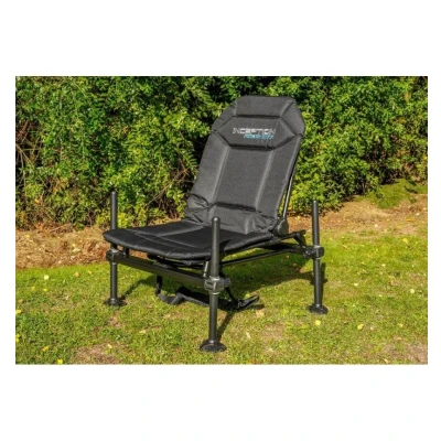 Image de Preston Chaise Feeder Inception