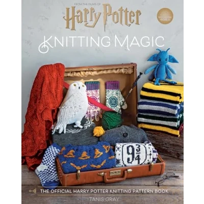 Afbeelding van Harry Potter: Knitting Magic: The Official Potter Pattern Book