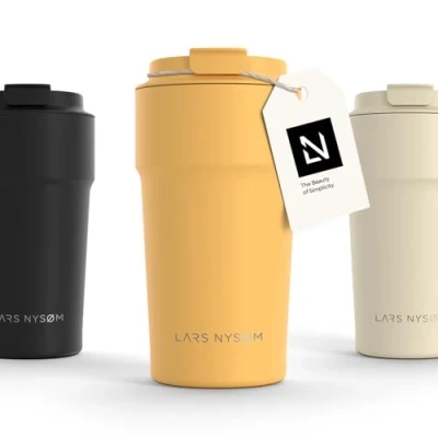 Afbeelding van LARS NYSØM &#039;Bevægelse&#039; Thermos Coffee Mug to go 500ml BPA vrij met Isolatie Lekvrije Roestvrijstalen Thermosbeker Mustard