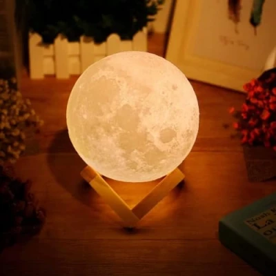 Afbeelding van Uten 3D led bedlampje met maansensor, kleur veranderend en variabel, geel, 15 cm, touchscreen, 2 modi, draadloos oplaadbaar USB [energieklasse A++]