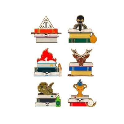 Afbeelding van Harry Potter Loungefly Enamel Pins Blind Box Assortment Book (1 pcs)