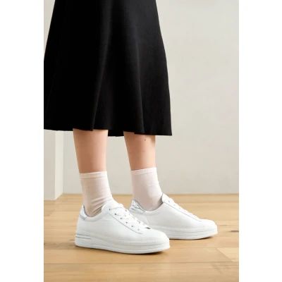 Afbeelding van Gabor Comfort Sneakers laag, Dames, Maat: 37.5, Weiss/argento Leer
