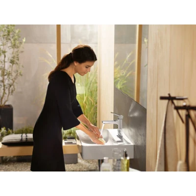 Afbeelding van hansgrohe Metropol ééngreeps wastafelmengkraan 110 met afvoerplug Brushed Bronze