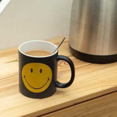 Afbeelding van Smiley magische warmtegevoelige mok