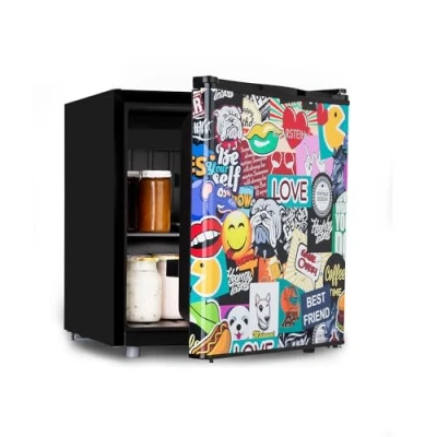 Afbeelding van Klarstein Cool Vibe 46+ Koelkast Inhoud: 46 Liter 2 Etages 1 Glazen schap Energie efficiëntieklasse E Vividart Concept: Comic Design Print Vriesvak 41 dB Zwart