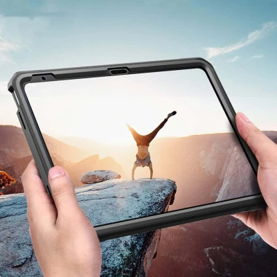 Afbeelding van Accezz Tablet Hoes Geschikt voor iPad 10 (2022) 10.9 inch Rugged Back Case Zwart