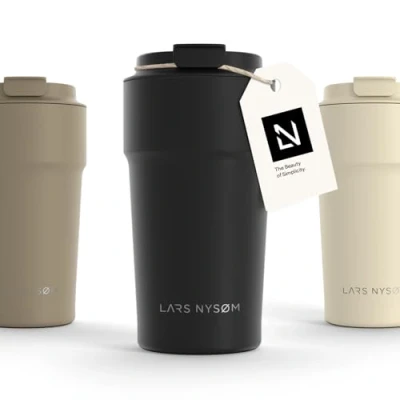 Afbeelding van LARS NYSØM &#039;Bevægelse&#039; Thermos Coffee Mug to go 500ml BPA vrij met Isolatie Lekvrije Roestvrijstalen Thermosbeker Onyx Black