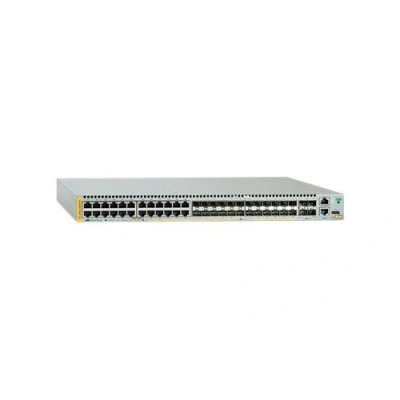 Image de Allied Telesis AT x930 28GSTX commutateur 24 ports Géré Montable sur rack