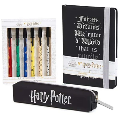 Afbeelding van Harry Potter Briefpapierset met notitieboekje A5, etui en 6 pennen, leuke schrijfsets voor meisjes jongens, officiële Zweinstein Wizarding World Schoolbenodigdheden, cadeau idee kinderen tieners