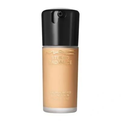 Image de MAC Studio Radiance Serum Powered Fond de Teint NC30 30 ml