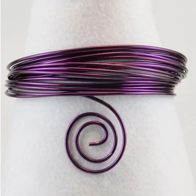 Afbeelding van Vaessen Creative Aluminium Draad 4mm 10m Aubergine