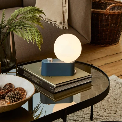 Afbeelding van Tala tafellamp Alumina, globe, dimbaar, saffierblauw