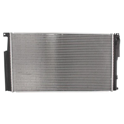 Afbeelding van THERMOTEC D7B023TT Radiateur Aluminium voor voertuigen met/zonder airco 600 348 32 Automatische versnellingsbak Koelribben gesoldeerd BMW: 1 Hatchback