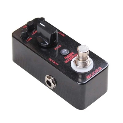 Image de Mooer Rage Machine Pédale Distorsion Metal