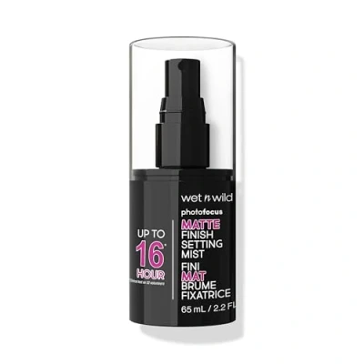 Afbeelding van Wet n Wild Photo Focus Matte Finish Setting Mist, make up fixeerspray, verrijkt met vitamine B5 en E, lichte formule, langdurige 24 uur