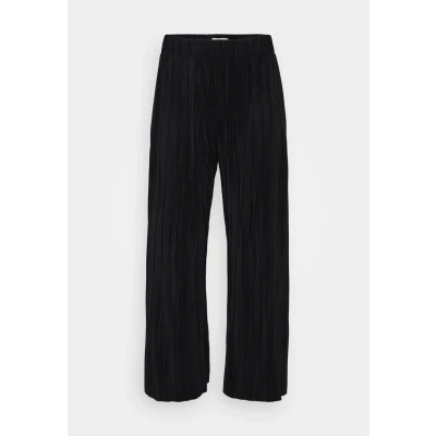 Afbeelding van ONLY Carmakoma Carravenna Plisse Broek, Dames, Maat: L 50/52x32, Black