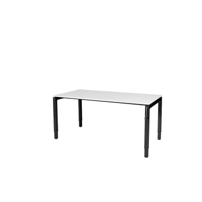 Afbeelding van Cubeo 4 poot bureau, zit/zit hoogte verstelbaar (62 85cm) dmv slinger met 160x80cm krijtwit 25mm blad en zwart (RAL9005) frame