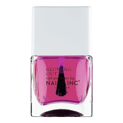 Afbeelding van Nails Inc GLOWING MY WAY Nagellak, natuurlijke gloed in roze tint, glinsterende en spiegelende afwerking, duurzaam dierproefvrij, perfecte manicure, fench effect