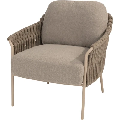 Afbeelding van Comino low dining tuinstoel latte 4 Seasons Outdoor