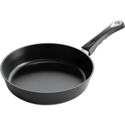 Afbeelding van AMT Gastroguss Lichtgewicht koekenpan Ø 24 cm Non stick Inductiegeschikt Verwijderbare greep