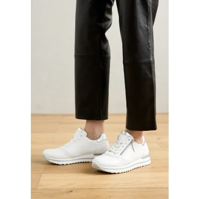 Afbeelding van Gabor Lage sneakers voor dames, zilverwit 50