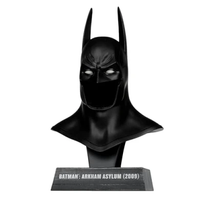 Afbeelding van McFarlane Toys Batman: Arkham Asylum DC Direct Mini Replica 1/3 Batman Cowl 19 cm Replica: down scaled