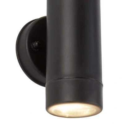 Afbeelding van Searchlight Oakham Buiten Wandverlichting 8 X 16 Cm IP44 Zwart